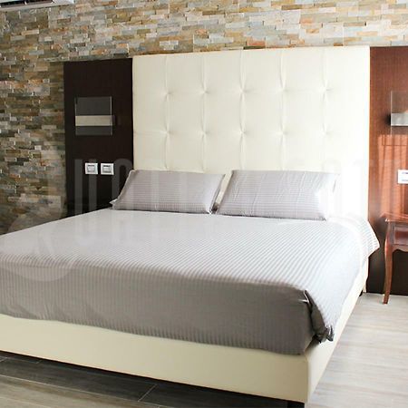 Quattro Gatti Rooms&Suite Verdello Buitenkant foto